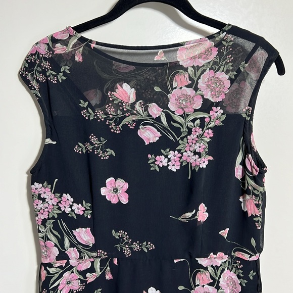 Sandra Darren Floral Dress - Picture 8 of 14